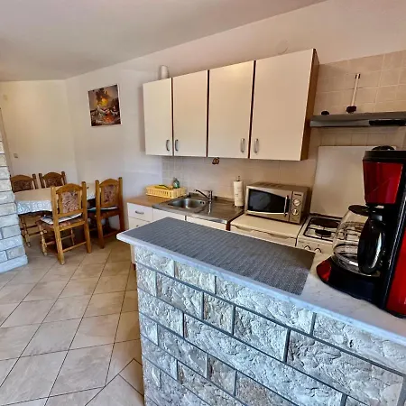 Apartments Novoselic Vir Exterior photo