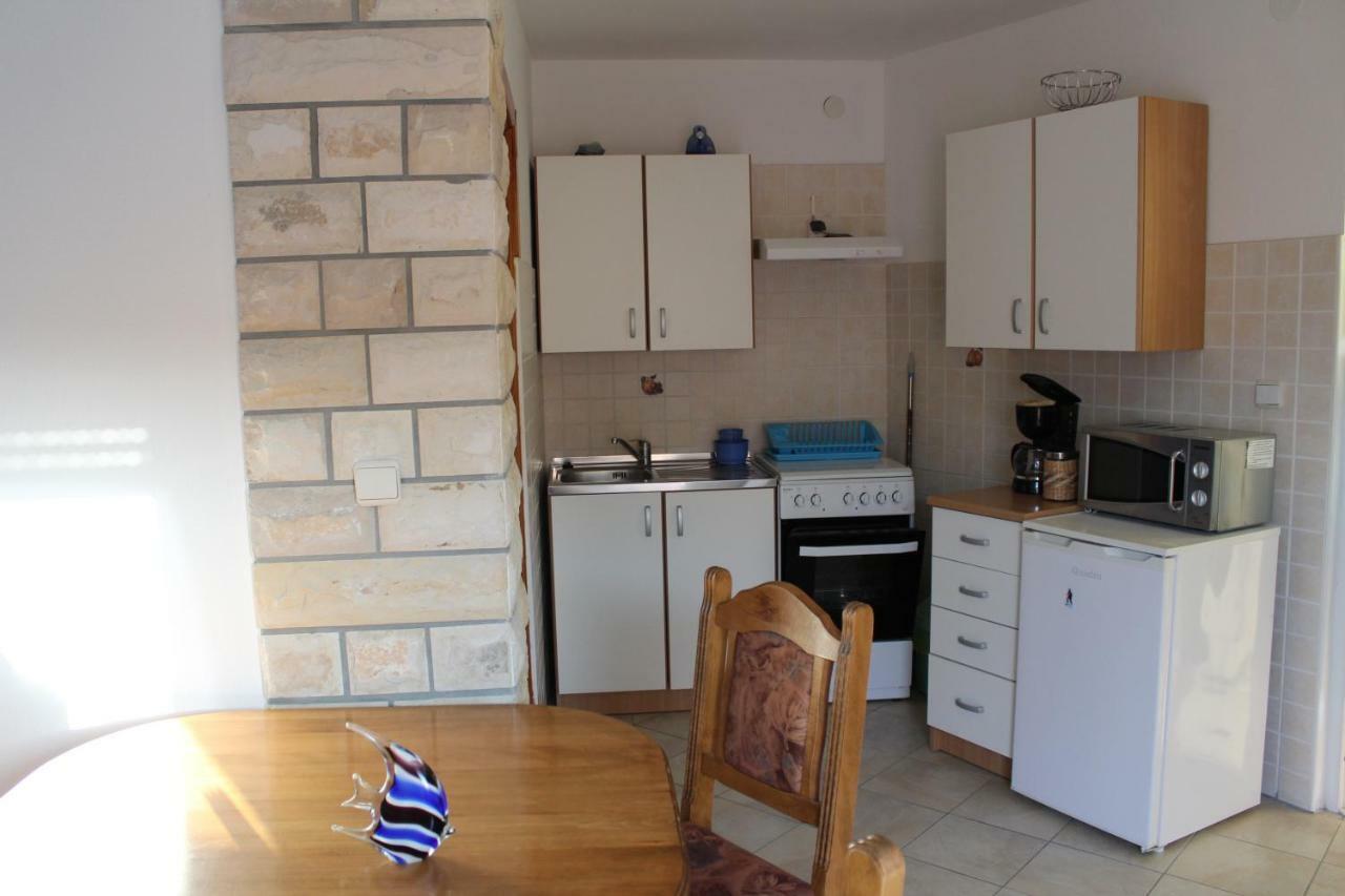 Novoselic Apartment